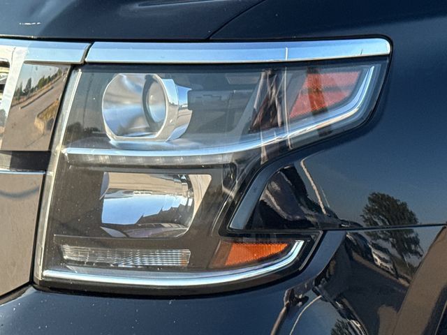 Used 2017 Chevrolet Tahoe Premier RWD image 4