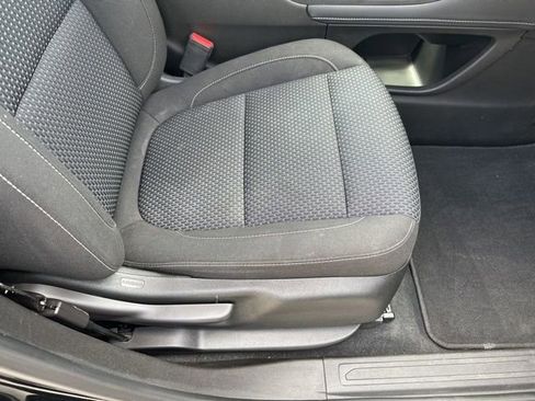 Used 2023 GMC Acadia SLE AWD/4WD image 13