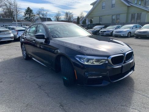 Used 2017 BMW 540i xDrive 540i xDrive Sedan image 3