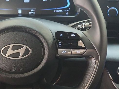 Certified 2025 Hyundai Elantra Sport image 16