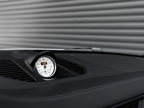 Certified 2017 Porsche 911 Targa 4S AWD/4WD image 20