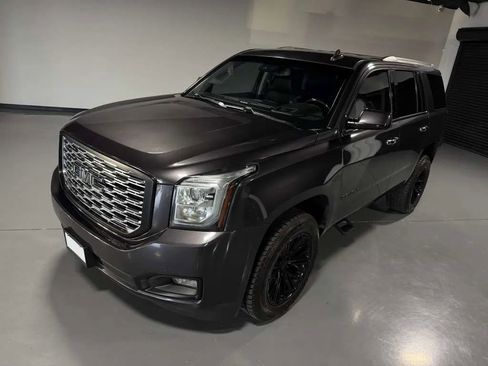 Used 2018 GMC Yukon Denali RWD image 47