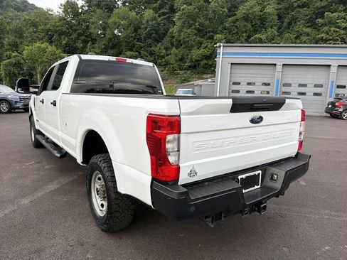 Used 2022 Ford F250 XL w/ Power Equipment Group AWD/4WD image 7