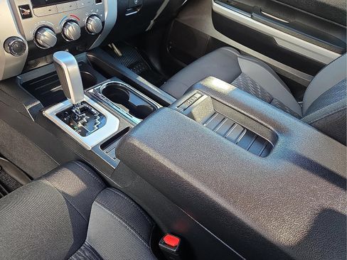 Used 2019 Toyota Tundra SR5 image 25