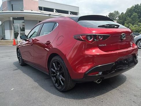 Used 2024 MAZDA MAZDA3 s FWD image 7