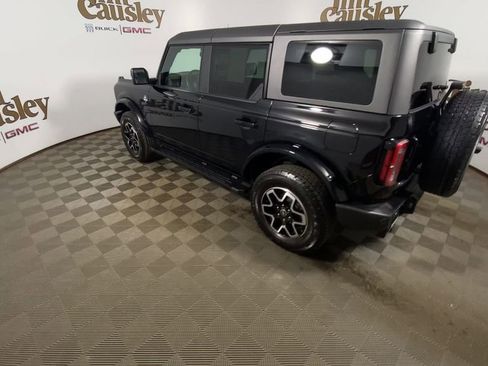 Used 2024 Ford Bronco Outer Banks AWD/4WD image 6