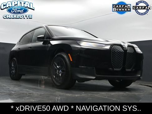 Used 2023 BMW iX xDrive50 AWD/4WD image 18
