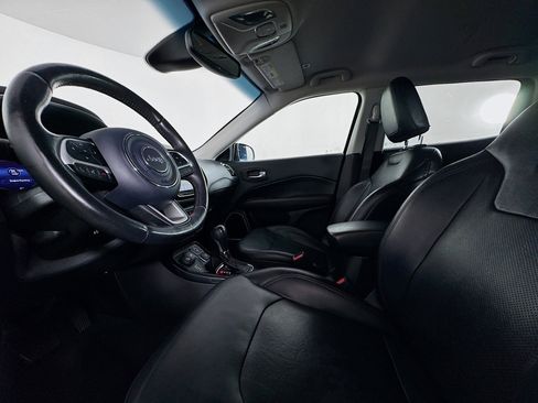 Used 2018 Jeep Compass Limited image 21