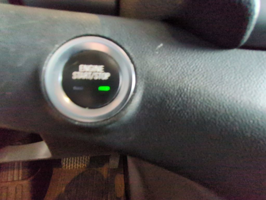 Used 2022 GMC Terrain AT4 w/ Infotainment Package II AWD/4WD image 17
