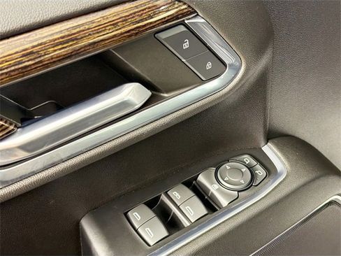 Used 2024 GMC Sierra 1500 Elevation w/ LPO, GMC Protection Package image 17