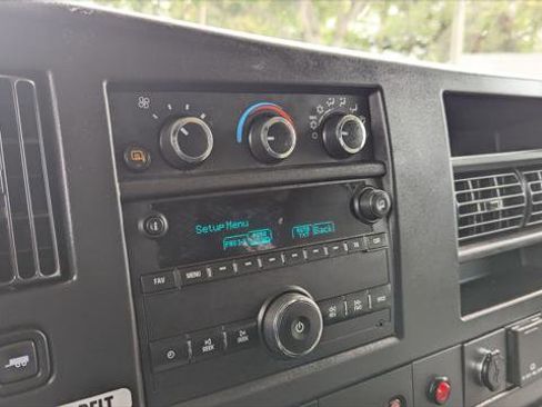 Used 2020 Chevrolet Express 2500 w/ Driver Convenience Package image 27