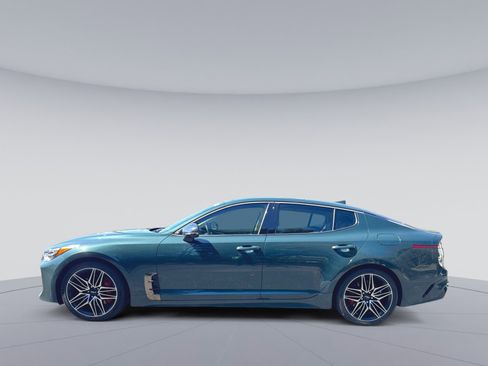Used 2023 Kia Stinger GT2 AWD/4WD image 8