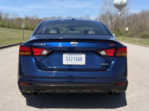Used 2024 Nissan Altima 2.0 SR FWD image 45