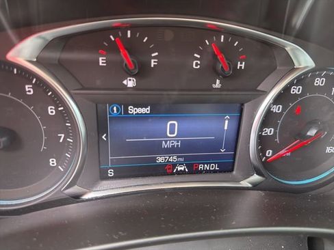 Certified 2023 Chevrolet Equinox LT w/ Driver Convenience Package FWD image 6