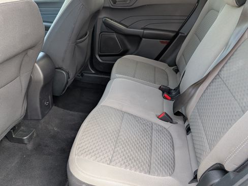Used 2022 Ford Escape SE FWD image 14