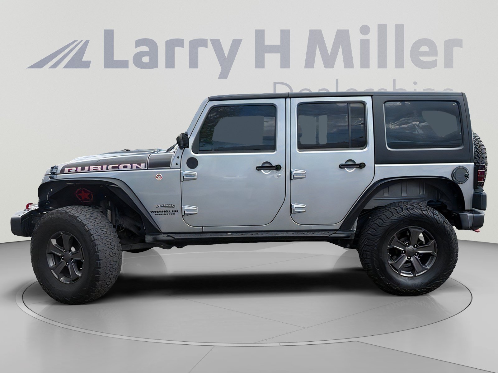 Used 2017 Jeep Wrangler Unlimited Rubicon AWD/4WD image 2