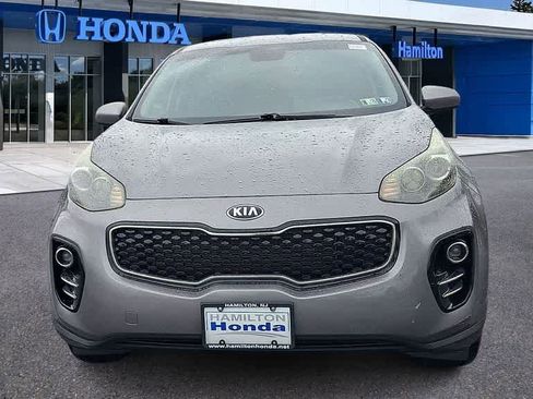Used 2017 Kia Sportage LX image 3