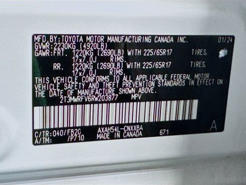 Used 2024 Toyota RAV4 LE AWD/4WD image 25