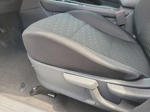 Used 2023 Nissan Kicks SV FWD image 12