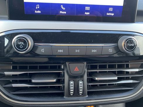 Used 2022 Ford Escape SE w/ Convenience Package image 21