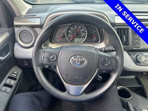 Used 2015 Toyota RAV4 XLE AWD/4WD image 10