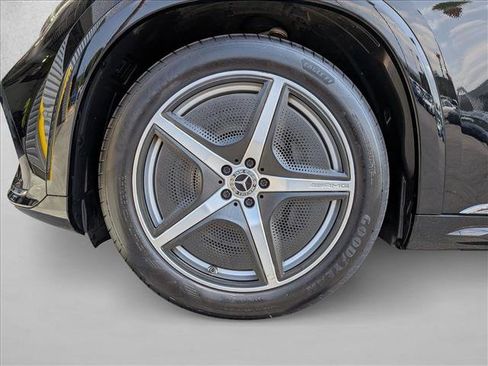 Certified 2023 Mercedes-Benz EQS 580 4MATIC SUV image 24