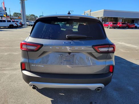 New 2026 Ford Escape Active image 4