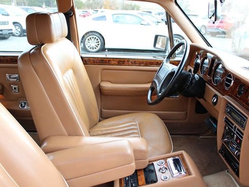 Used 1991 Rolls-Royce Silver Spur II image 23