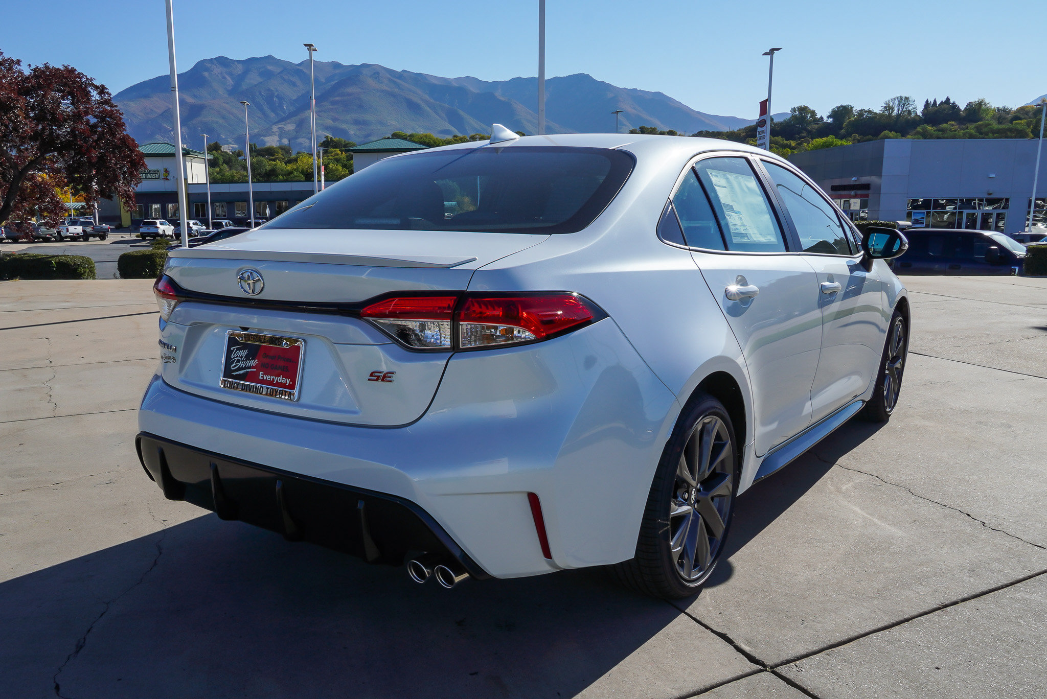 New 2027 Toyota Corolla SE FWD image 8