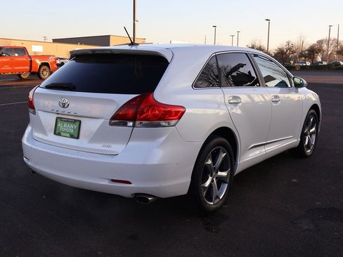 Used 2013 Toyota Venza XLE image 7