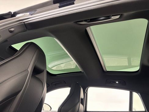 Used 2026 Porsche Panamera 4 image 19