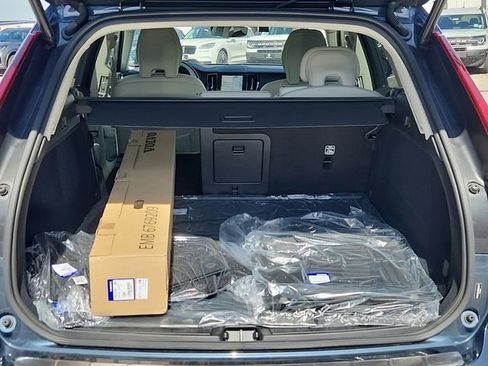 New 2025 Volvo XC60 B5 Core w/ Protection Package Premier image 13