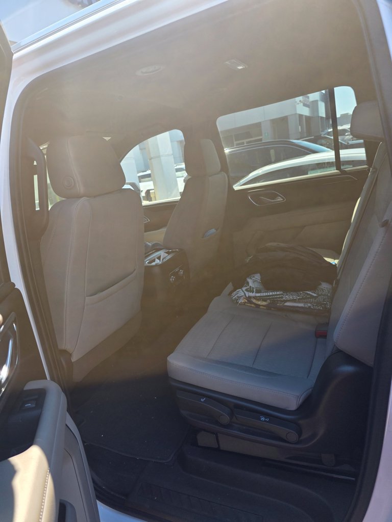 Used 2022 GMC Yukon XL SLE RWD image 12