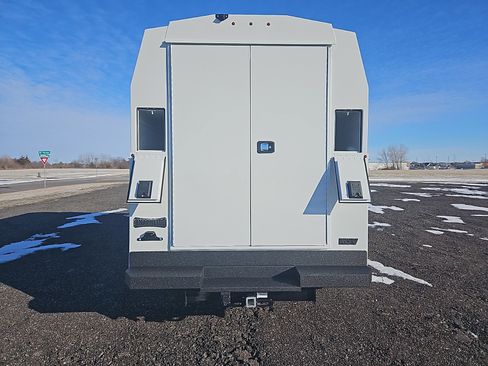 New 2024 Chevrolet Express 3500 w/ Power Convenience Package image 4