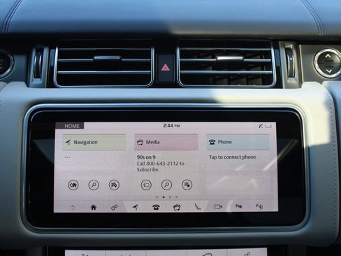 Used 2020 Land Rover Range Rover SV Autobiography Dynamic image 28