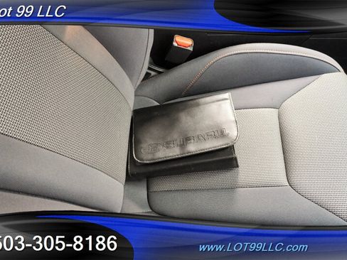 Used 2019 Subaru Crosstrek 2.0i Premium AWD/4WD image 33