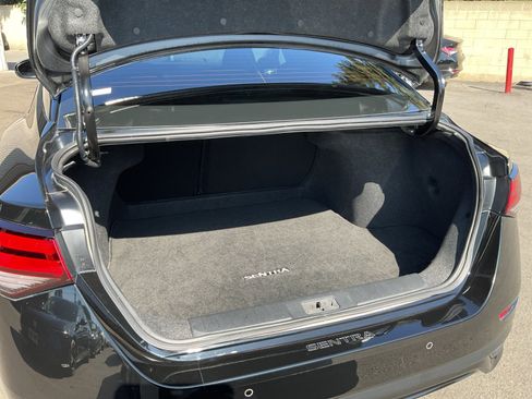 Used 2024 Nissan Sentra SR image 25