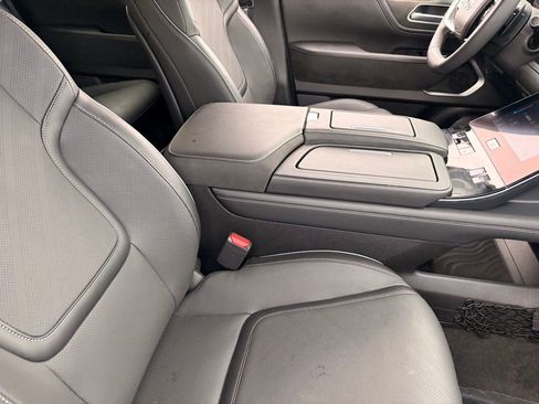 Certified 2026 INFINITI QX80 Luxe w/ Cargo Package RWD image 10