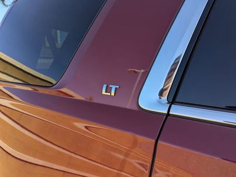 Used 2018 Chevrolet Tahoe LT w/ Luxury Package image 5