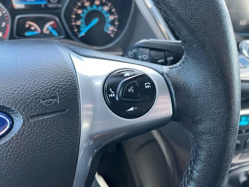 Used 2015 Ford Escape Titanium w/ Equipment Group 301A FWD image 20