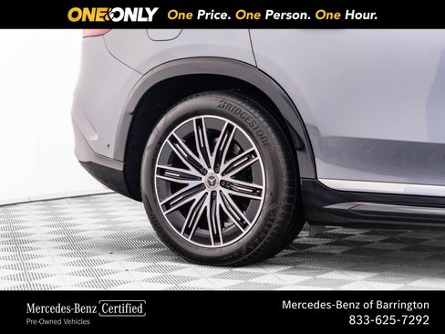 Certified 2023 Mercedes-Benz EQS 580 4MATIC SUV w/ Exclusive Trim Package image 38