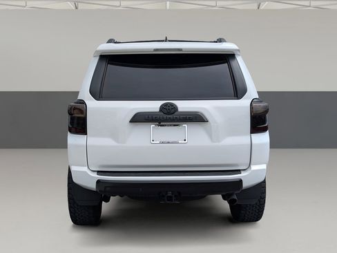 Used 2023 Toyota 4Runner TRD Off-Road Premium w/ Moonroof Package AWD/4WD image 8