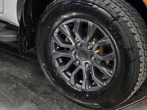 Used 2019 Ford Ranger Lariat w/ Equipment Group 501A Mid image 18