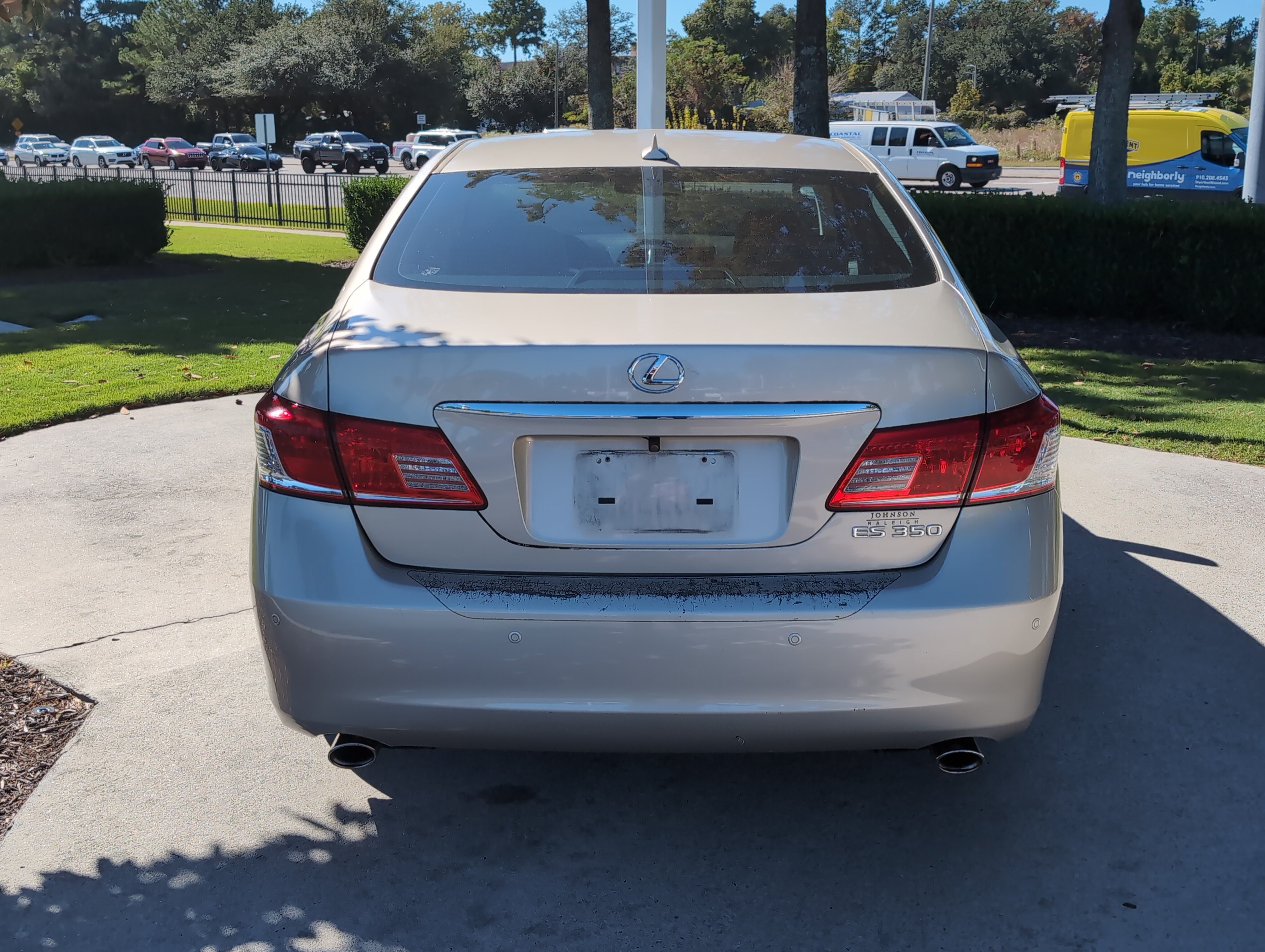 Used 2011 Lexus ES 350 FWD image 9