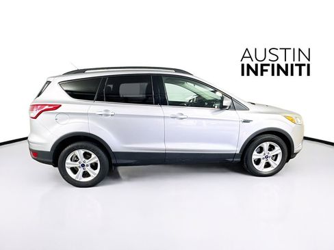 Used 2016 Ford Escape SE w/ Equipment Group 201A image 8