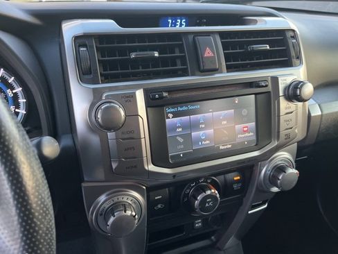 Used 2016 Toyota 4Runner SR5 image 23