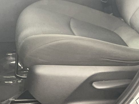 Used 2024 Toyota RAV4 LE image 18