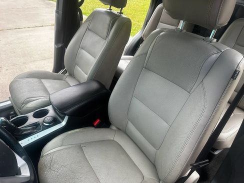 Used 2012 Ford Explorer Limited AWD/4WD image 25