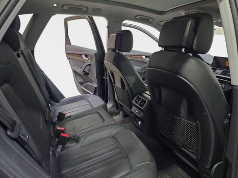 Used 2019 Audi Q5 2.0T Premium Plus w/ Premium Plus Package image 11