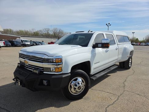 Used 2015 Chevrolet Silverado 3500 LTZ w/ Duramax Plus Package AWD/4WD image 1